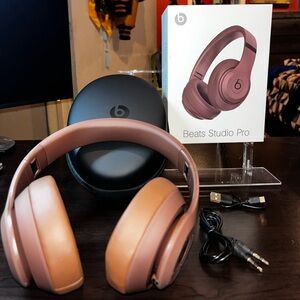 Beats Studio Pro Headphones